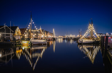 night view of the port of Urk