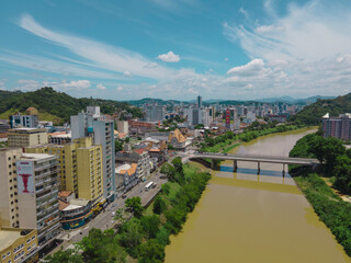 Fototapeta na wymiar Vista aérea panoramica da cidade de Blumenau em Santa Catarina