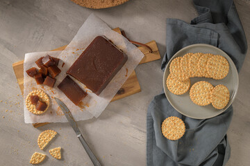 Marmalade in saltwater crackers