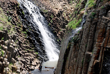 Obraz premium waterfall in san miguel regla in mexico