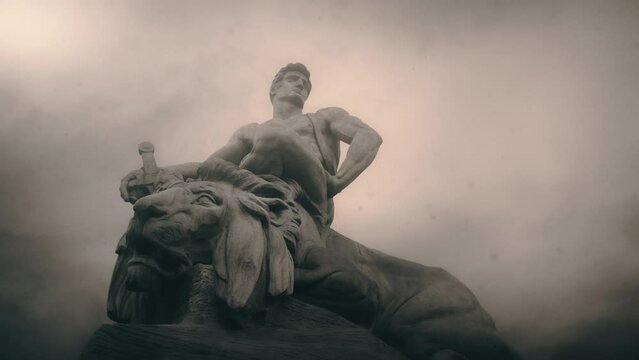 Monument - won over a lion