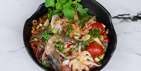 Thai Spicy Seafood Mixed Dishes