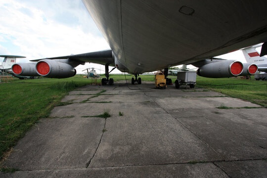 Exterior view of an Ilyushin Il-86 "Camber" short- to medium-range wide-body jet airliner at the Zhulyany State Aviation Museum of Ukraine