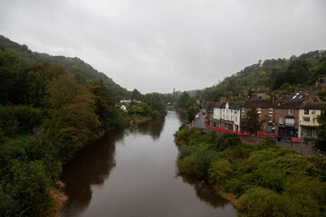 Fototapeta na wymiar The River Severn at Ironbridge, Shropshire