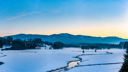 Winterlandschaft, Schnee, Berge, Bach, Fluss, Alpen