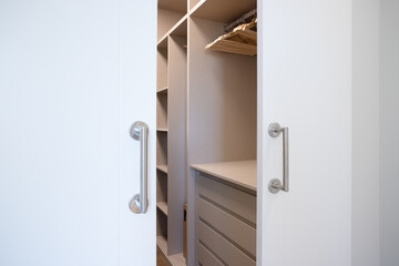 waking closet half open without clothes