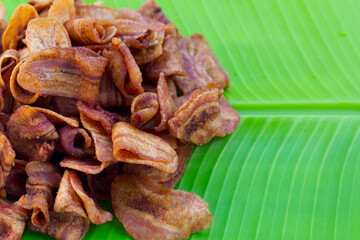 Banana slice chips banana leaf