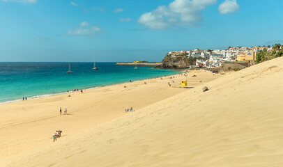 Fototapeta na wymiar Beach at Morro Jable on Fuerteventura, Canary Islands 