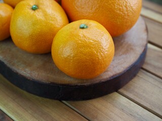 신선한 유기농 과일 귤과 천혜향 
