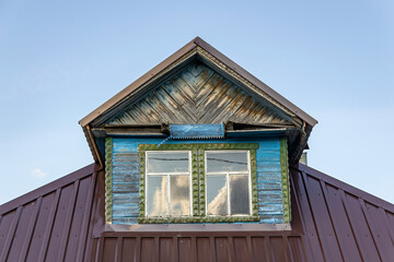 attic superstructure on the roof of the house