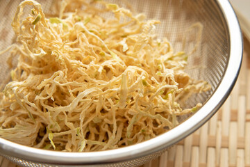 干し野菜の切干大根　千切り大根