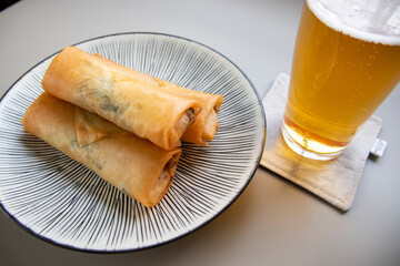 春巻きとビール　家飲み