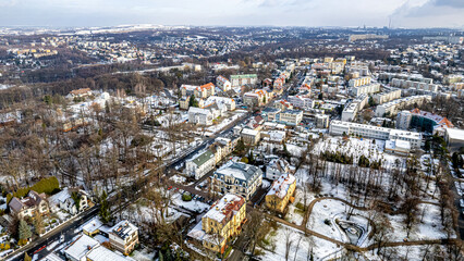 Fototapeta premium Jastrzębie Zdrój, miasto przemysłowe zimą z lotu ptaka na Śląsku w Polsce, panorama