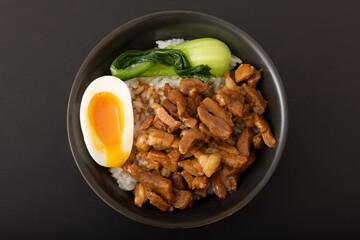 (台湾料理)　魯肉飯：ルーローハン　