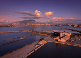 Museo del sale alle saline di Nubia in provincia di Trapani