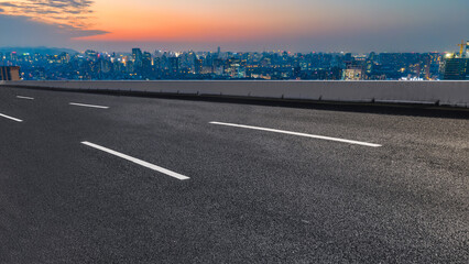 Fototapeta premium Freeway skyline and financial district modern buildings