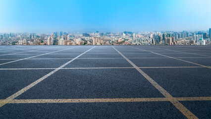 Fototapeta premium Freeway skyline and financial district modern buildings