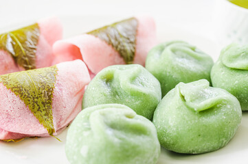 よもぎ餅とさくら餅