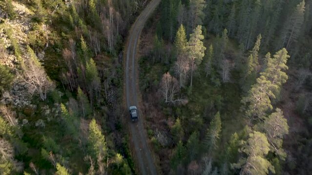 Norwegian Mountain Road Land Rover Freelander 4K Drone Footage