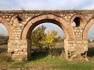 Roman Aquaduct in Macedonia - obrazy, fototapety, plakaty