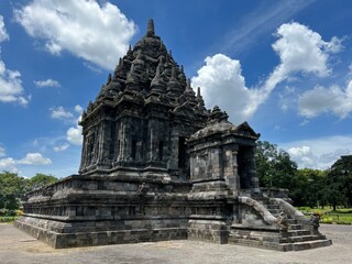 Fototapeta premium ブブラ寺院 プランバナン寺院群 ジョグジャカルタ ジャワ島 インドネシア 東南アジア