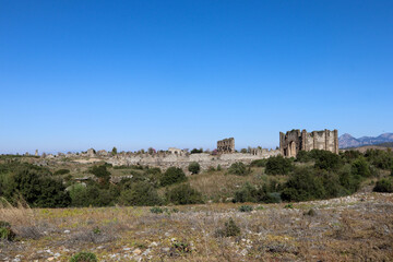 Fototapeta na wymiar panoramic view to the ruins of the ancient city Aspendos center with agora and basilica
