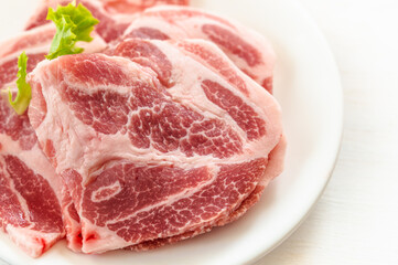 豚肩ロース肉