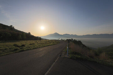 Fototapeta premium sunset in the mountains