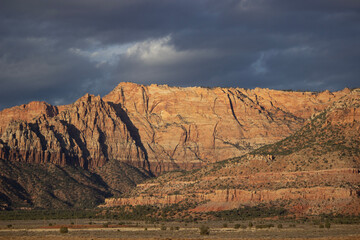 red mountains 