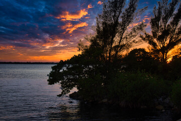 Fototapeta na wymiar Scenic views along the Indian river inland waterway in Indialantic Florida