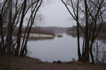 lake in the morning