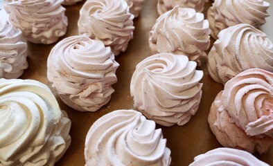 cupcakes with cream