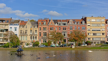 Obraz premium Row of houses in eclectic art nouveau style on the embankment of Ixelles lakes, Brussels, Belgium