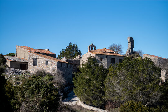 Perillos Pyren&eacute;es Orientales, house in the mountains 