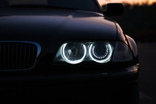headlight of BMW E46 