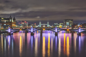 Obraz premium View of multiple London Bridges from Millenium Bridge