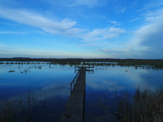 Mirador en lago