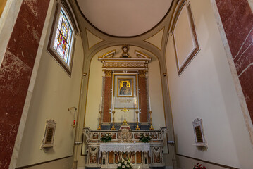Isernia, Molise. The Cathedral of St. Peter the Apostle 181221