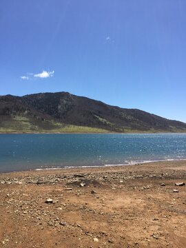 Waves, Sky, Beach and Shore of Lake Nozoriko Gunma Japan
