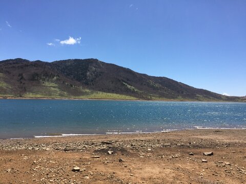 Waves, Sky, Beach and Shore of Lake Nozoriko Gunma Japan
