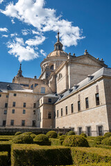 Fototapeta na wymiar Royal Monastery of San Lorenzo de El Escorial and its gardens
