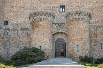 Fototapeta na wymiar New Castle of the Mendoza, The fortress-palace of the county of Real de Manzanares