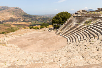 europe,italy,sicily,segesta,trapani,photography,archaeology,greek theatre,landmark,famous...