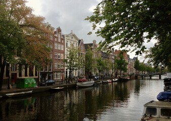 Obraz premium Amsterdam canal and townhouses