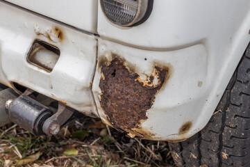 車の劣化 Car body deterioration and rust, dents