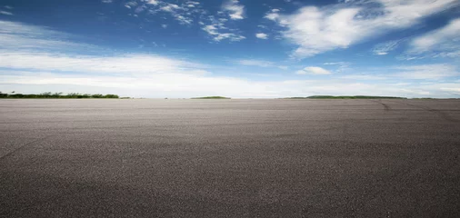 Foto op Canvas Panorama empty asphalt road and tarmac floor. Cloudy sky © Image Craft