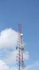 Obraz premium Antena de comunicaciones