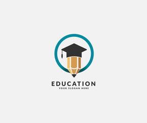 Reach the Best for University , College . Graduate . crayon with hat logo design inspiration	