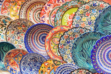 Colorful plates at the Grand Bazaar in Istanbul