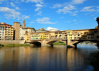 Fototapeta na wymiar old bridge called Ponte Vecchio in Florence City in Italy